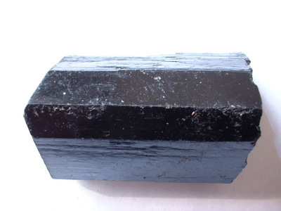 靈壽縣佳祺礦產(chǎn)品加工廠——專業(yè)供應優(yōu)質(zhì)汗蒸房電氣石及顆粒